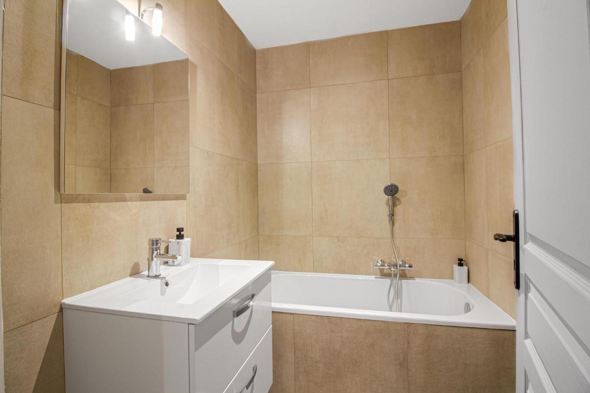 Sweet Honey Briey Apartment ภายนอก รูปภาพ